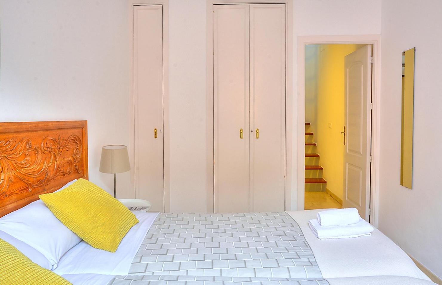Apartamento Torre De La Plata Sevilla Exteriör bild